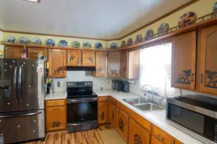 125 Fawn Ln, Elliottsburg, PA 17024 - Photo 3