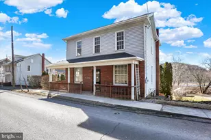 25 S Market St, Millerstown, PA 17062 - Photo 3