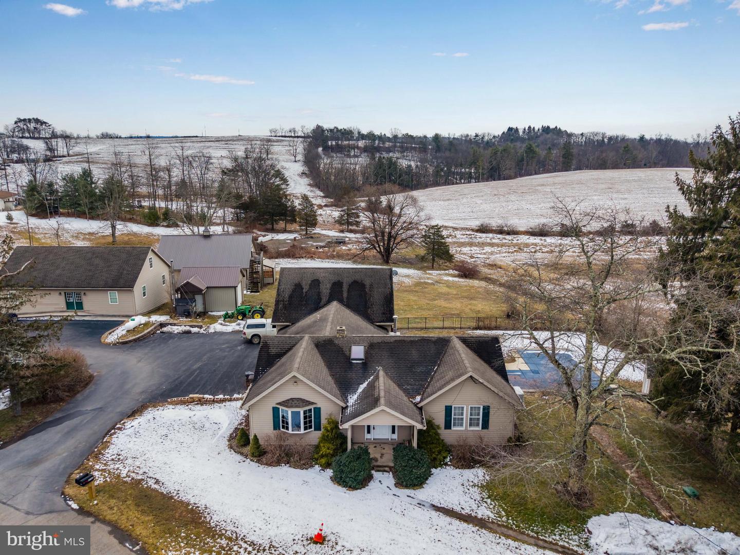 1797 New Bloomfield Rd, New Bloomfield, PA 17068 - MLS PAPY2008906 ...