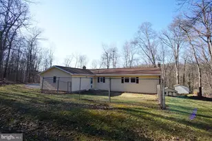 573 Polecat Rd, Landisburg, PA 17040 - Photo 3
