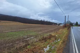 5172 Raccoon Valley Rd, Millerstown, PA 17062 - Photo 1