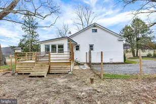 889 Pfoutz Valley Rd, Millerstown, PA 17062 - Photo 9