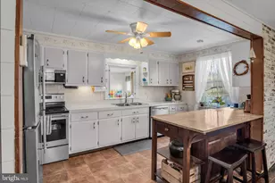 6196 Waggoners Gap Rd, Landisburg, PA 17040 - Photo 9