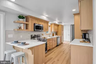 22 Academy Rd, Newport, PA 17074 - Photo 7