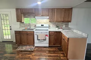 380 Mountain Rd, Liverpool, PA 17045 - Photo 3