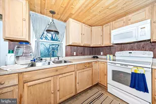 915 Center Square Rd, Blain, PA 17006 - Photo 15