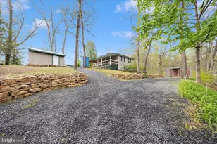 915 Center Square Rd, Blain, PA 17006 - Photo 3