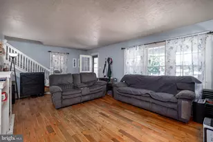 212 E Sunbury St, Millerstown, PA 17062 - Photo 11
