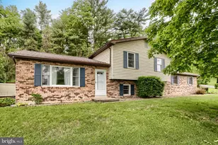 876 Campbell Dr, Newport, PA 17074 - Photo 3