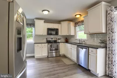 755 Green Hill Drive, Newport, PA 17074 - Photo 7
