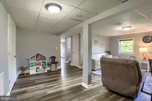 755 Green Hill Dr, Newport, PA 17074 - Photo 27