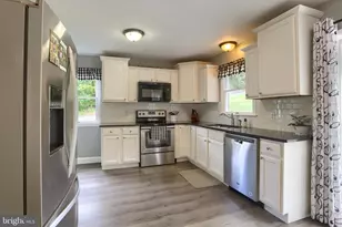 755 Green Hill Dr, Newport, PA 17074 - Photo 11