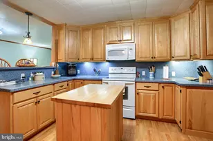695 Windy Hill Rd, Shermans Dale, PA 17090 - Photo 11