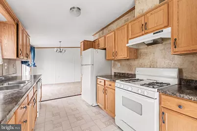 19 Meadowview Drive, New Bloomfield, PA 17068 - Photo 9