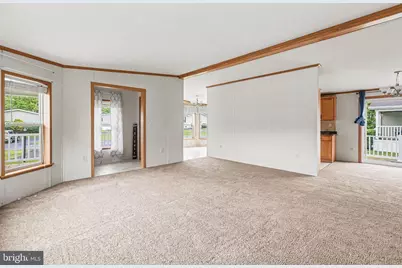 19 Meadowview Drive, New Bloomfield, PA 17068 - Photo 5