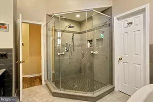 325 Mountainview Rd, Shermans Dale, PA 17090 - Photo 25