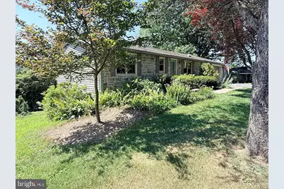 223 W High Street, New Bloomfield, PA 17068 - Photo 3