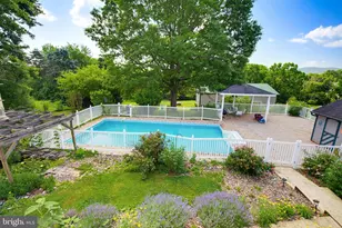 15 Donald St, Shermans Dale, PA 17090 - Photo 31
