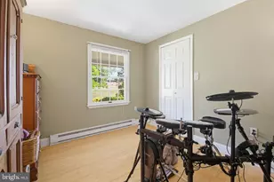 15 Donald St, Shermans Dale, PA 17090 - Photo 27