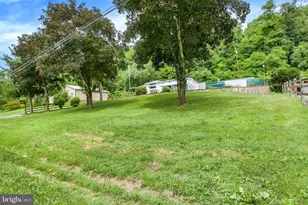 111 Juniata Pkwy E, Newport, PA 17074 - Photo 3