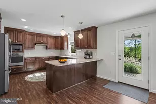 3 Stoner Dr, Shermans Dale, PA 17090 - Photo 7