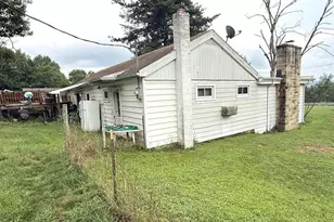 1928 New Bloomfield Rd, New Bloomfield, PA 17068 - Photo 11