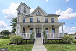 605 N 4th St, Newport, PA 17074 - Photo 1
