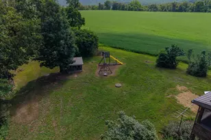 860 Old Ferry Rd, Millerstown, PA 17062 - Photo 19