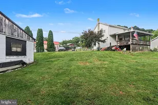 775 S 4th St, Newport, PA 17074 - Photo 35