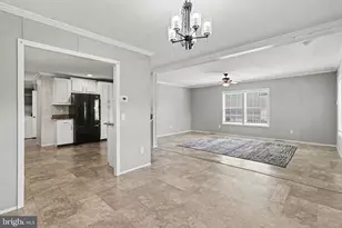 31 Meadowview Dr, New Bloomfield, PA 17068 - Photo 7