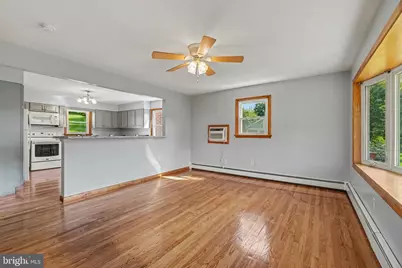 14 Rue Drive, Newport, PA 17074 - Photo 5