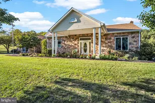 1195 Fox Hollow Rd, Shermans Dale, PA 17090 - Photo 3
