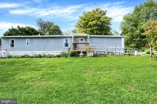 405 Meadow Ln, Shermans Dale, PA 17090 - Photo 1
