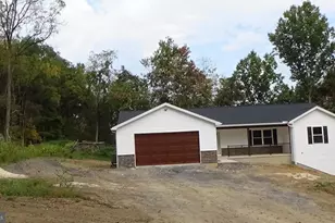 65 Eagle Ln, New Bloomfield, PA 17068 - Photo 1
