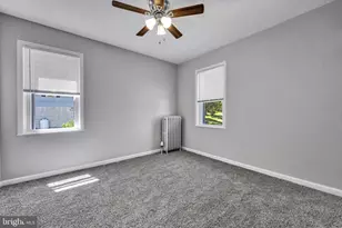 111 Fox St, Pottsville, PA 17901 - Photo 15