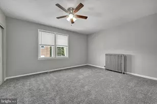 111 Fox St, Pottsville, PA 17901 - Photo 13