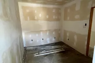 322 W Main St, Girardville, PA 17935 - Photo 13