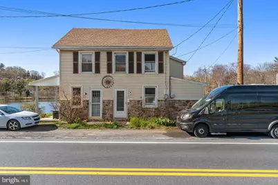 979 Deturksville Road, Pine Grove, PA 17963 - Photo 1