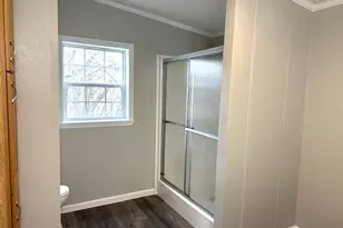 1015 W Race St, Pottsville, PA 17901 - Photo 15