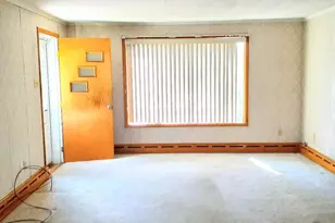 309 Chestnut St, Saint Clair, PA 17970 - Photo 5