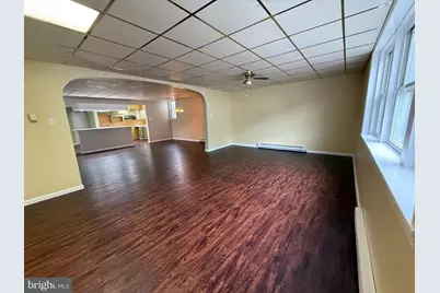 132 E Main Street #APT 2, Girardville, PA 17935 - Photo 7