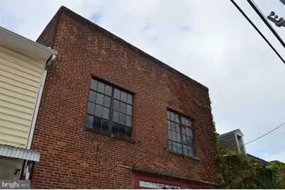 324 W Penn Street, Shenandoah, PA 17976 - Photo 3