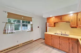 22 W Cherry St, Shenandoah, PA 17976 - Photo 13