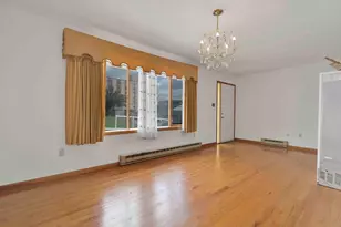 22 W Cherry St, Shenandoah, PA 17976 - Photo 7