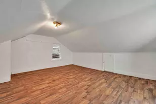 241 Peacock St, Pottsville, PA 17901 - Photo 15