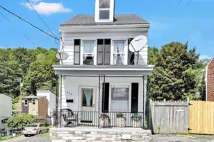 125 W Washington St, Shenandoah, PA 17976 - Photo 1