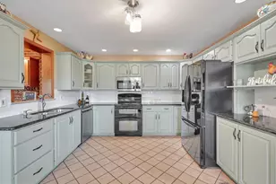 672 Schuylkill Mountain Rd, Schuylkill Haven, PA 17972 - Photo 11