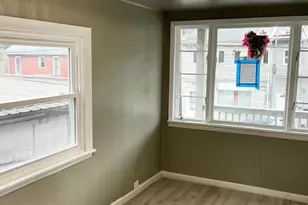 505 Peacock St, Pottsville, PA 17901 - Photo 5