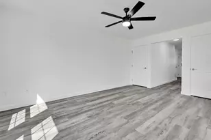 220 W High St, Frackville, PA 17931 - Photo 7