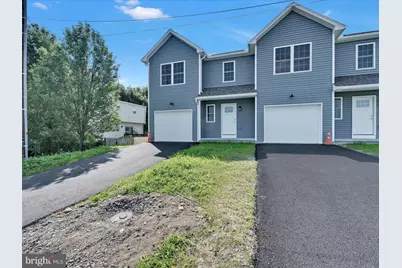 220 W High Street, Frackville, PA 17931 - Photo 3